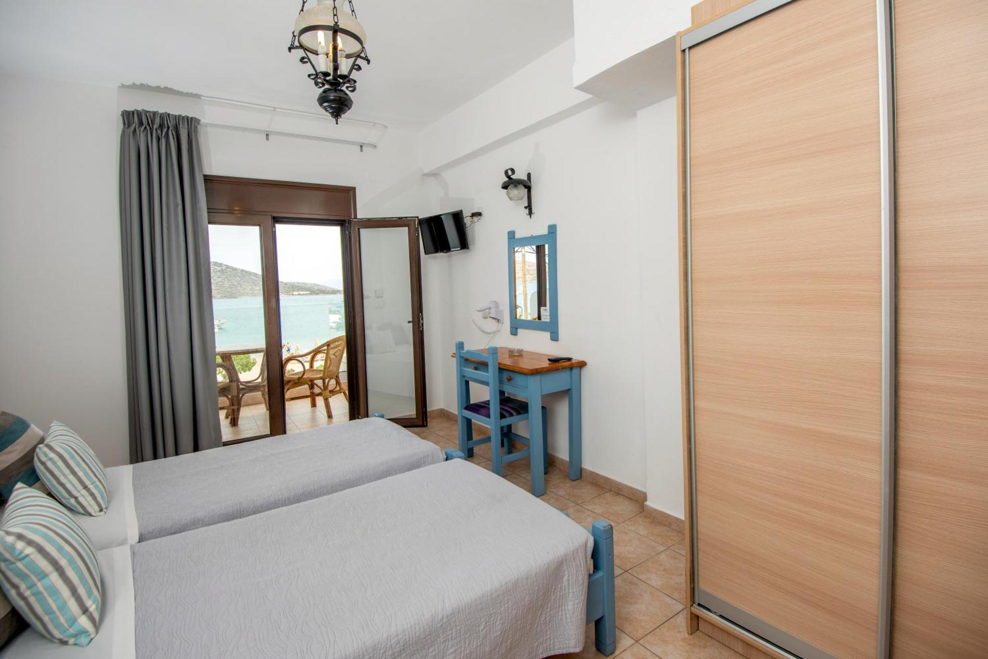 אלונדה Corali Studios & Portobello Apartments מראה חיצוני תמונה