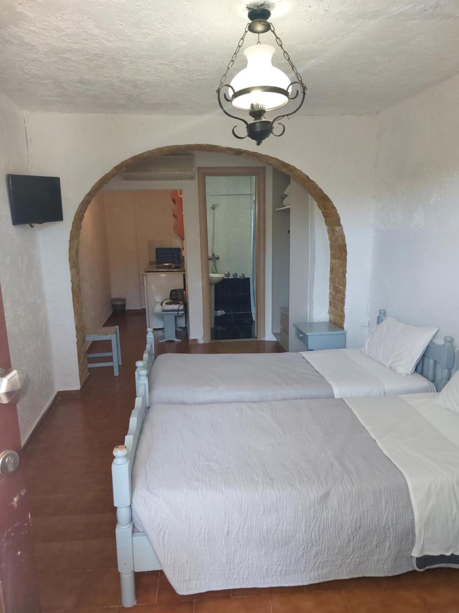 אלונדה Corali Studios & Portobello Apartments מראה חיצוני תמונה
