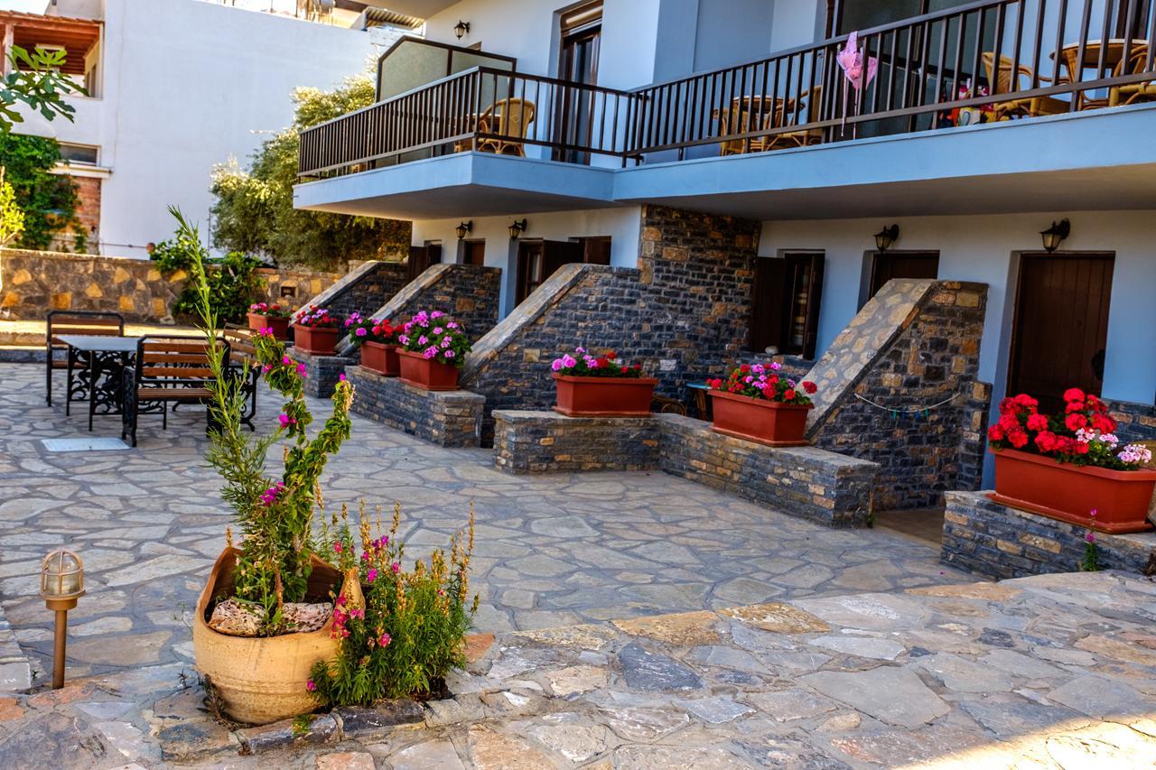 אלונדה Corali Studios & Portobello Apartments מראה חיצוני תמונה